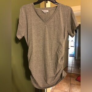 5 maternity shirts size L